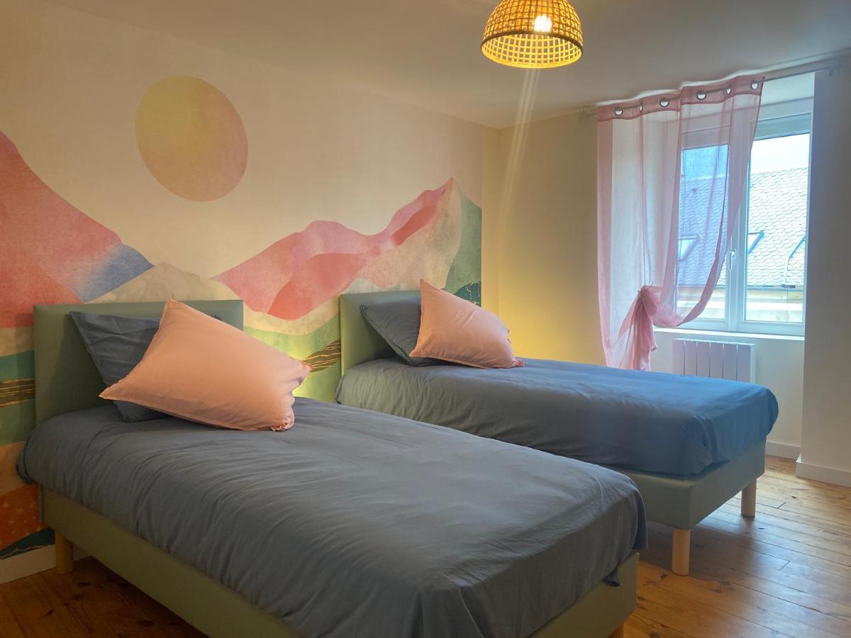 Gite 4 Etoiles - La Maison De Paul Coussergues Extérieur photo